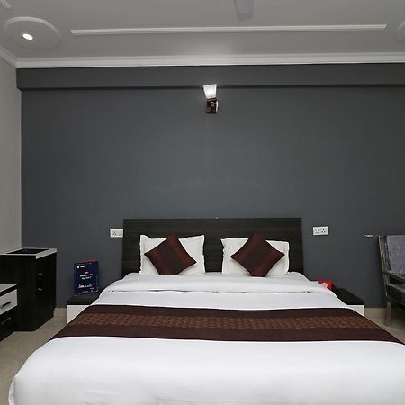 Oyo 11877 Royal Residency Hotel New Tehri Екстериор снимка