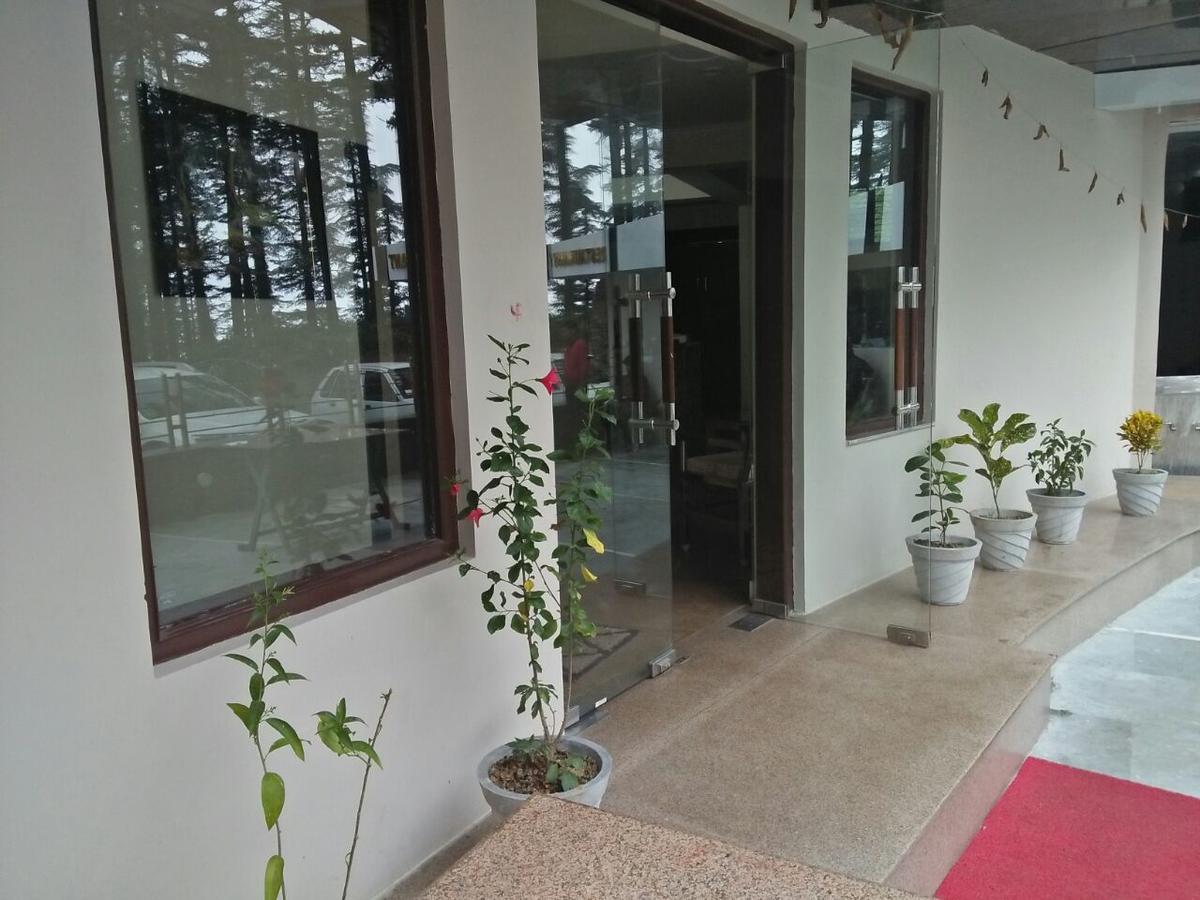 Oyo 11877 Royal Residency Hotel New Tehri Стая снимка