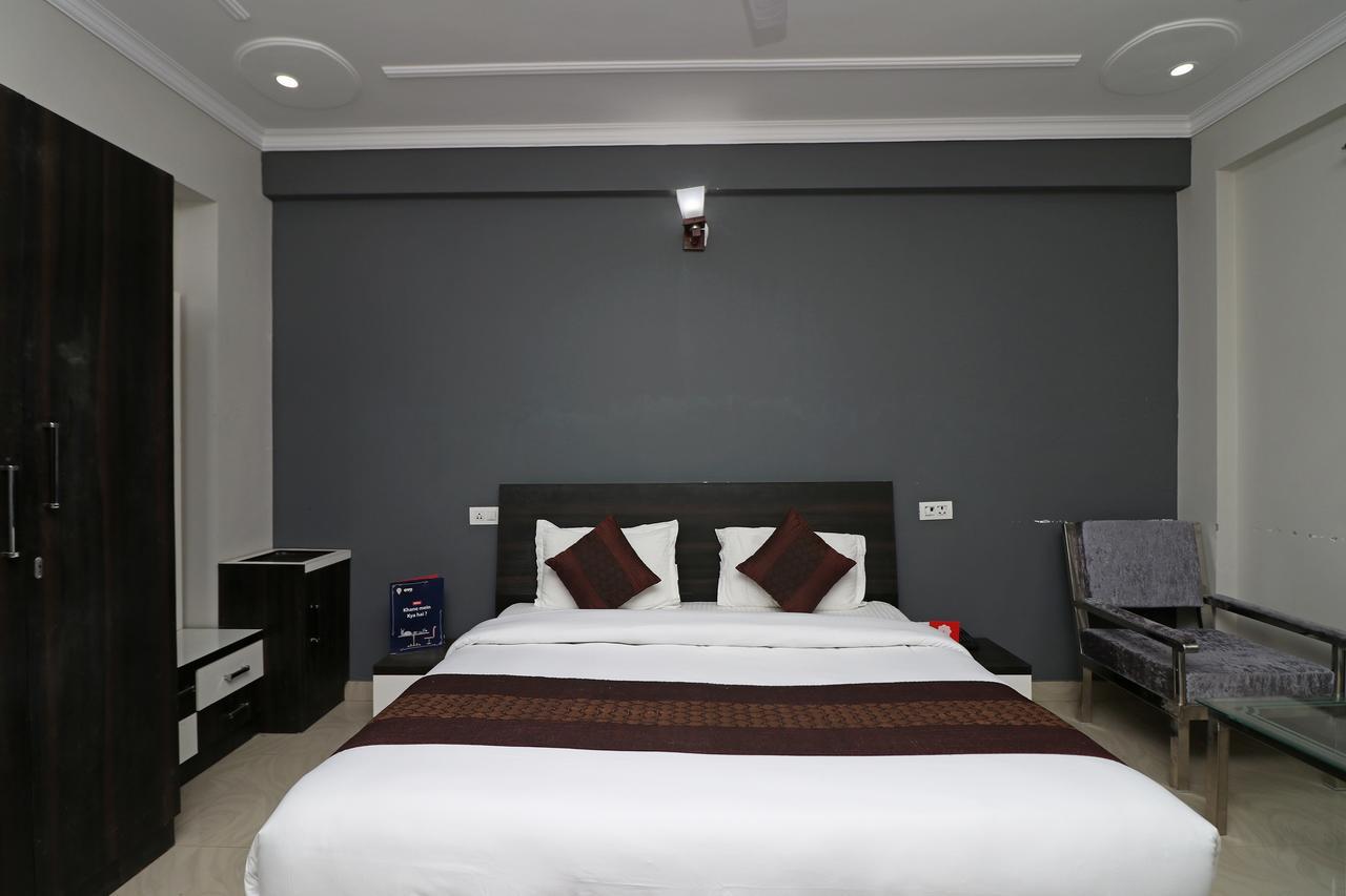 Oyo 11877 Royal Residency Hotel New Tehri Екстериор снимка