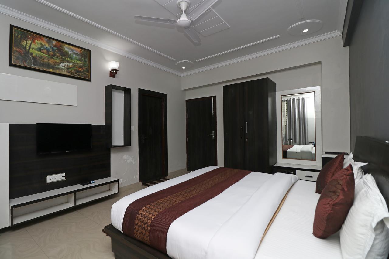 Oyo 11877 Royal Residency Hotel New Tehri Екстериор снимка