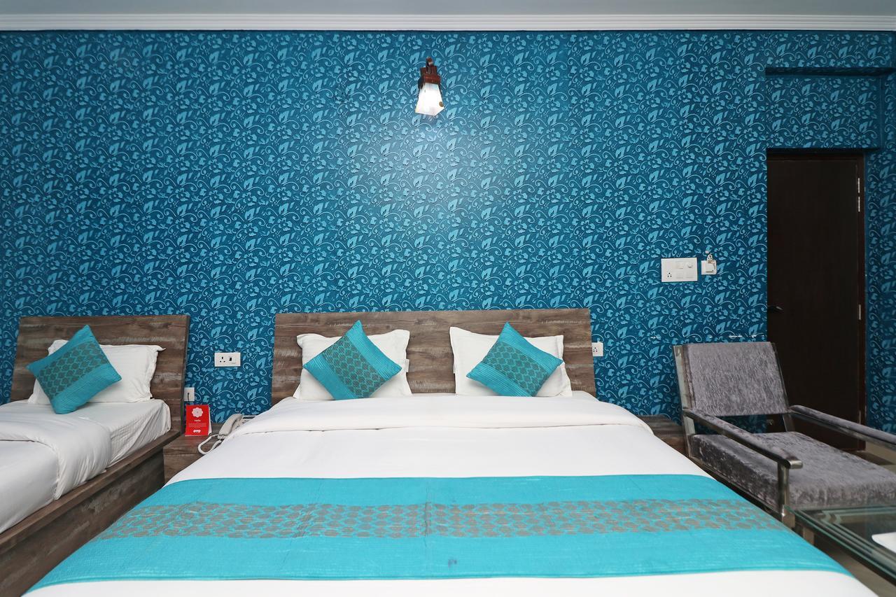 Oyo 11877 Royal Residency Hotel New Tehri Стая снимка