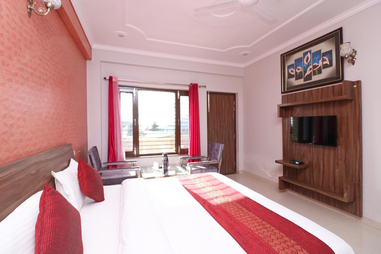 Oyo 11877 Royal Residency Hotel New Tehri Екстериор снимка