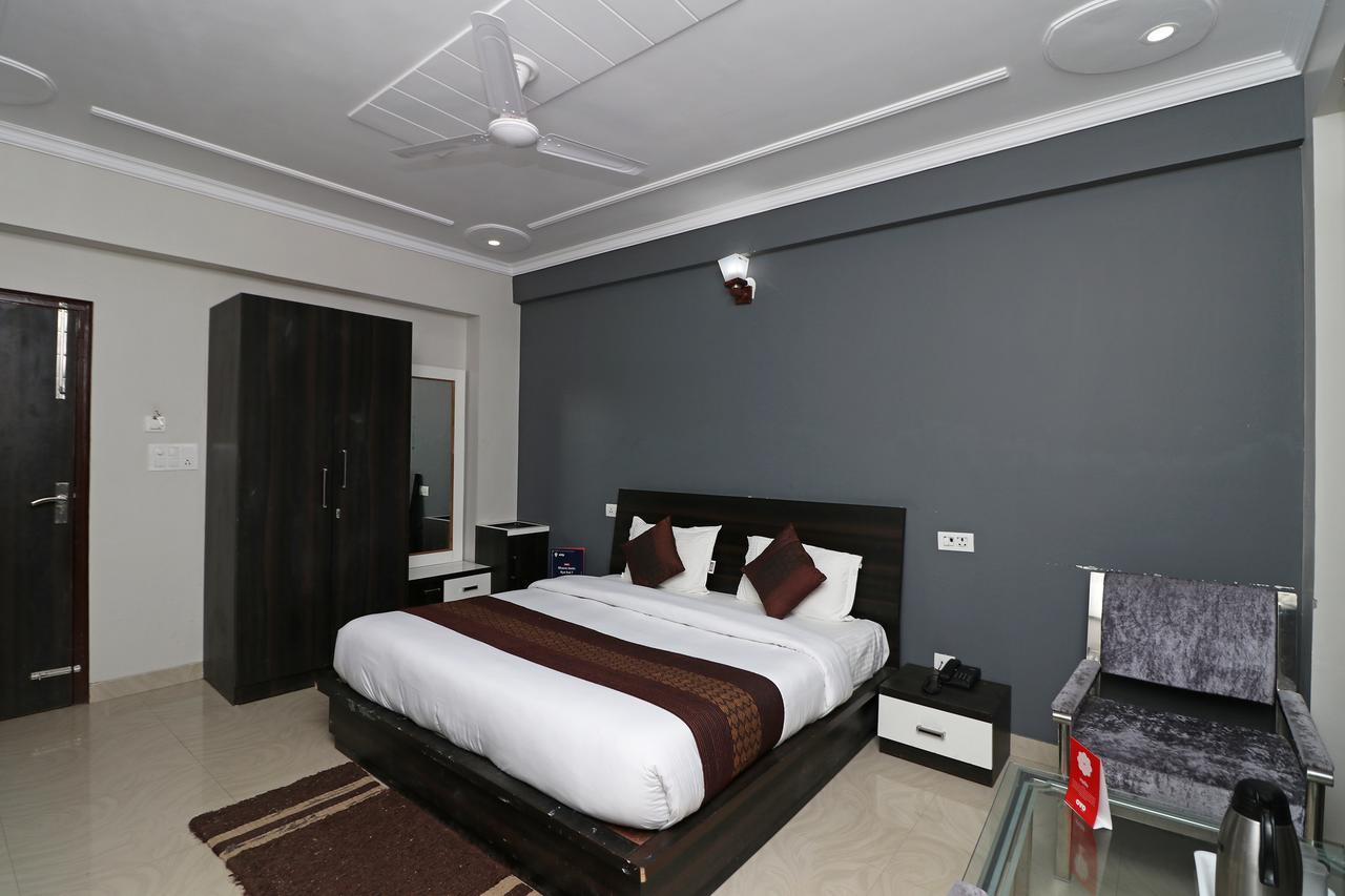 Oyo 11877 Royal Residency Hotel New Tehri Екстериор снимка